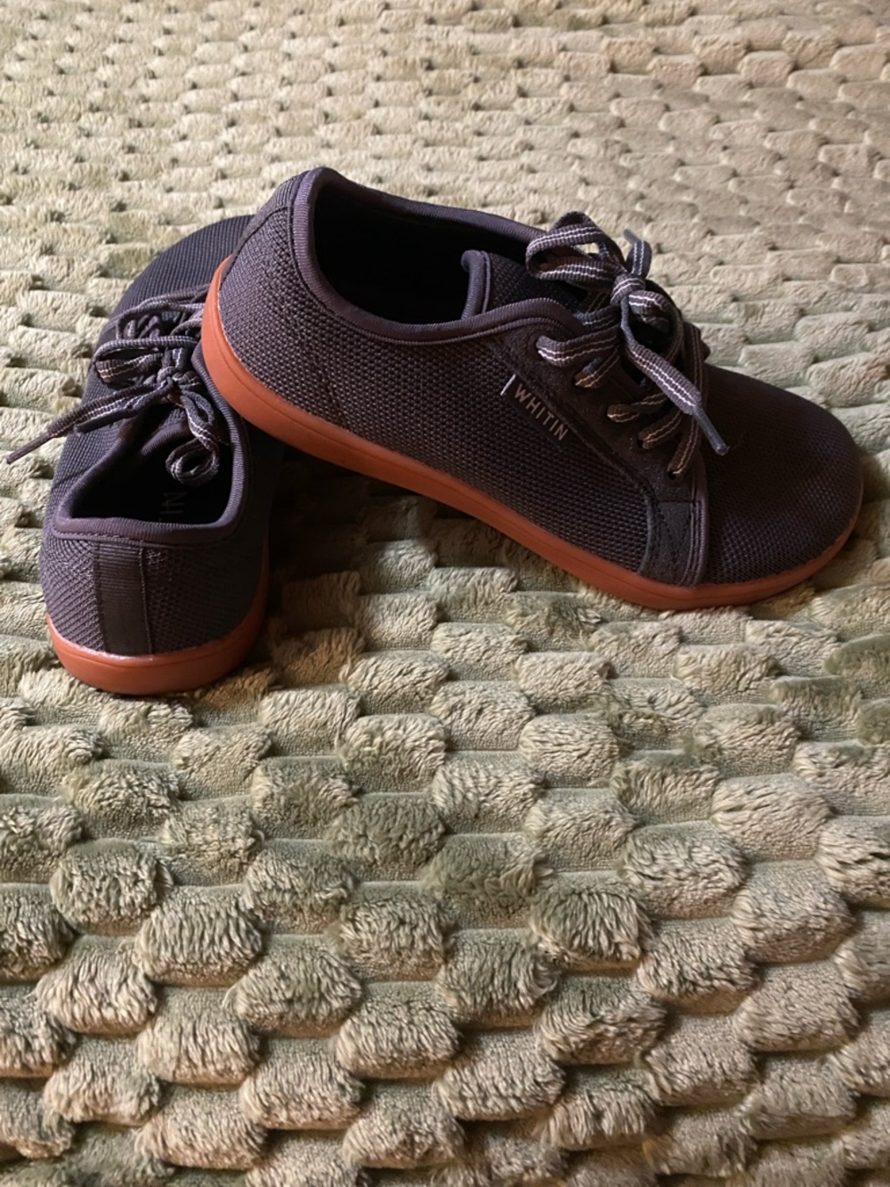 WHITIN Men's Dark Gray Knit Lace-Up Sneakers with Brown Trim